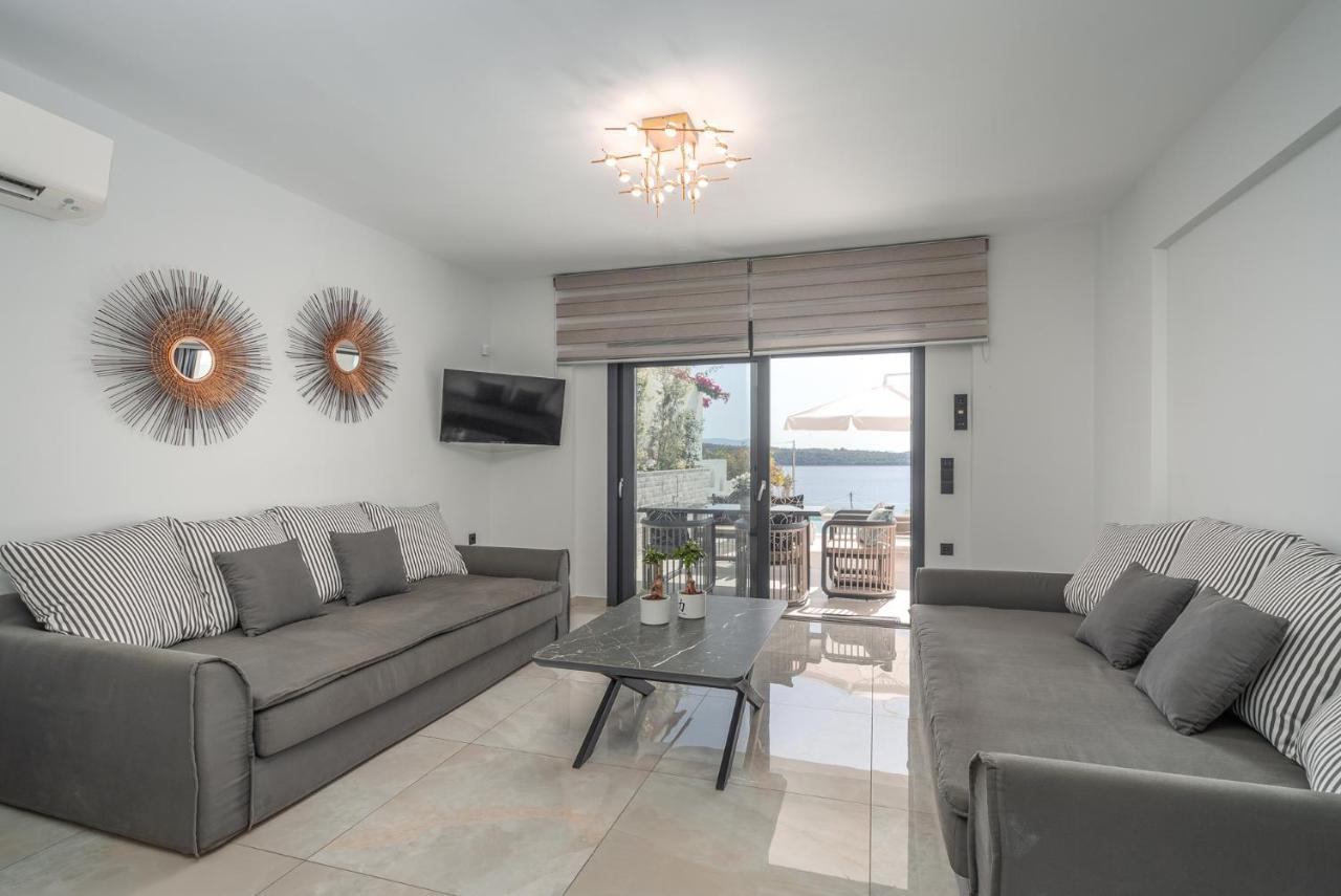 Villa Maria Pf Ee نيدري المظهر الخارجي الصورة